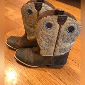 Ariat cowboy boots